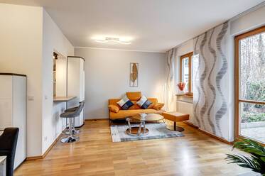 Appartement très beau et meublé à Forstenried