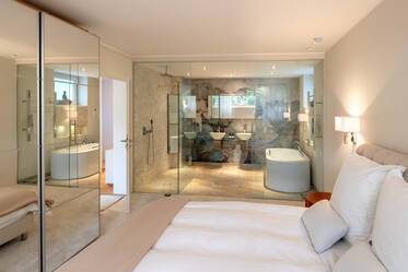 Appartement très beau et meublé à Solln