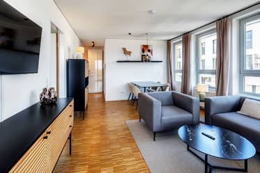 Appartement très beau et meublé à Schwanthalerhöhe
