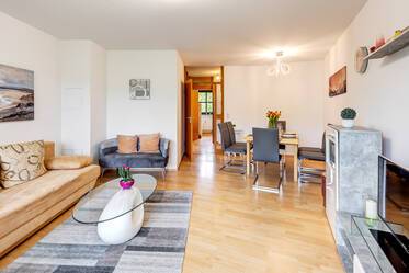Altperlach : location d&#039;un appartement ensoleillé de 2 pièces avec loggia