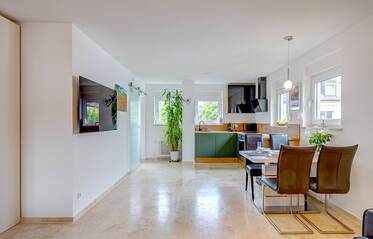 Appartement très beau et meublé à Trudering