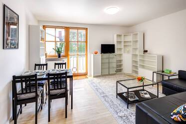 Appartement beau et meublé à Forstenried