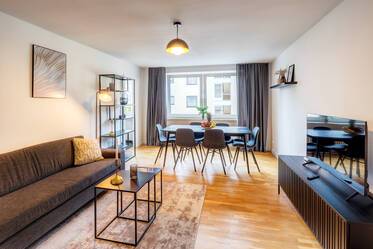 Berg-am-Laim : Appartement de 2 pièces, nouveau, ameublement moderne