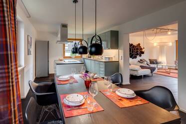 Appartement calme de 3 pièces avec jardin d&#039;hiver et balcon