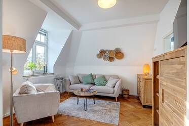 Appartement très beau et meublé à Sendling