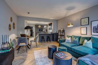 Exclusivement meublé avec 3 chambres à coucher
