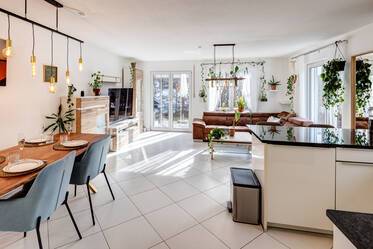 Appartement style maisonnette très beau et meublé à Trudering