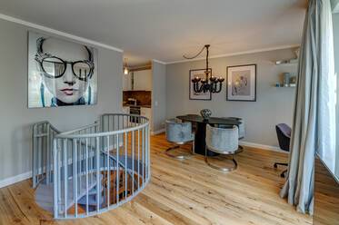 Appartement style maisonnette très beau et meublé à Au-Haidhausen