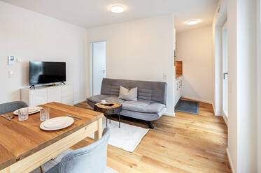 Appartement nouvellement meublé avec grand balcon