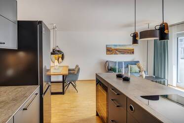 Appartement très beau et meublé à Neuperlach