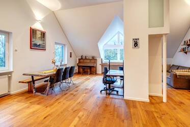 Appartement mansardé unique avec un agencement extraordinaire