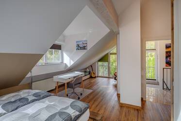 Bel appartement mansardé à louer dans un quartier calme