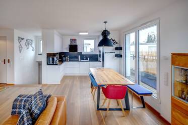 Appartement de type penthouse avec mobilier moderne
