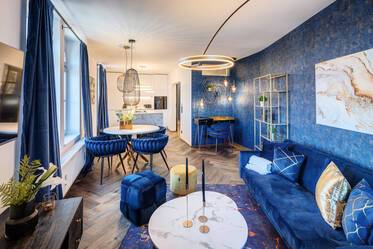 Rosenheim Platz : appartement historique unique