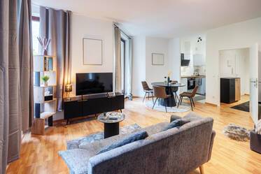 Appartement spacieux d'une pièce, proche de la gare centrale