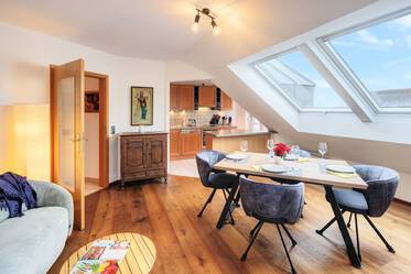 Appartement mansardé très lumineux