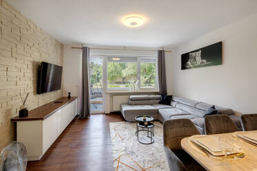 Appartement avec balcon et vue sur le jardin commun