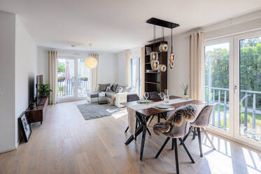 Appartement beau et meublé à Neuaubing