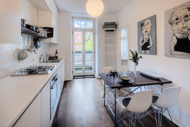 Appartement beau et meublé à Laim