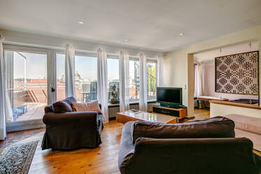 In begehrter Lage im  Lehel, beim Englischen Garten - 3,5-Zimmer-Dachterrassenwohnung