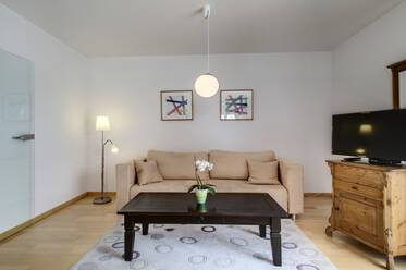 Appartement très beau et meublé à Feldmoching