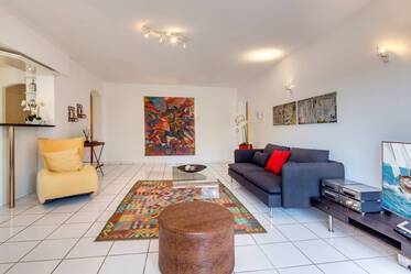 Appartement très beau et meublé à Schwabing