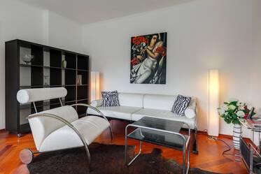 Appartement avec terrasse sur le toit très beau et meublé à Bogenhausen