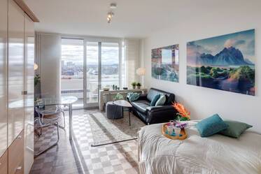 Appartement beau et meublé à Arabellapark