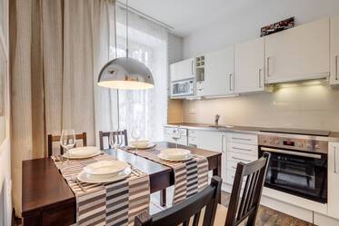 Appartement très beau et meublé à Altstadt