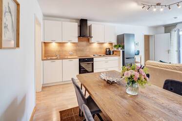 Appartement beau et meublé à Harlaching