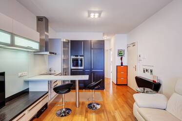 Emplacement idéal à Schwabing, près de Münchner Freiheit 