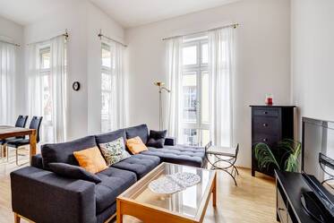 Appartement très beau et meublé à Obermenzing