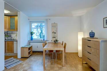Appartement mobilier attrayant à Nymphenburg
