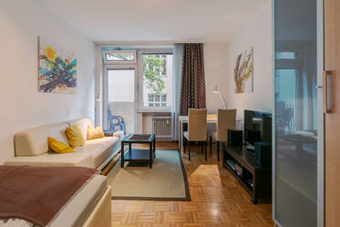 Hohenzollernplatz - joli studio avec balcon