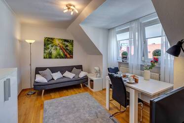 Appartement très beau et meublé à Altstadt