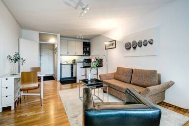 Appartement ensoleillé de haute qualité à Arabellapark