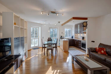 Appartement spacieux de 2 pièces avec garage en duplex