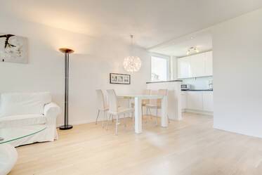 Appartement lumineux à Moosach-Neuhausen