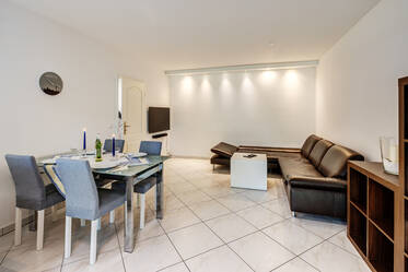 Appartement avec jardin très beau et meublé à Fasangarten