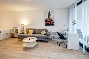 Appartement très beau et meublé à Schwabing