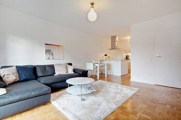 Appartement meublé, à 3 minutes de la station de métro Theresienstraße
