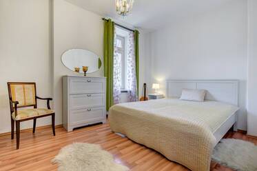 Appartement très beau et meublé à Schwabing