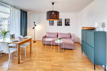 Appartement beau et meublé à Oberföhring
