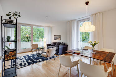 Appartement beau et meublé à Sendling