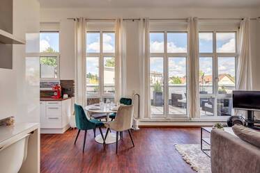 Appartement avec terrasse sur le toit très beau et meublé à Fasanerie