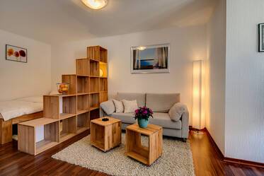 Appartement meublé d&#039;une pièce à Lindwurmstraße, balcon ensoleillé