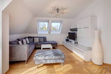 Appartement avec terrasse sur le toit très beau et meublé à Obermenzing