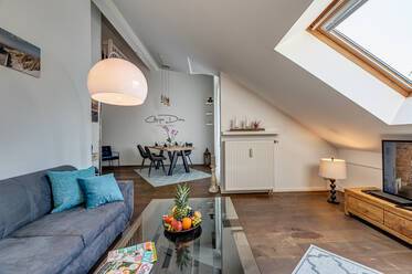 Appartement mansardé douillet entouré de verdure