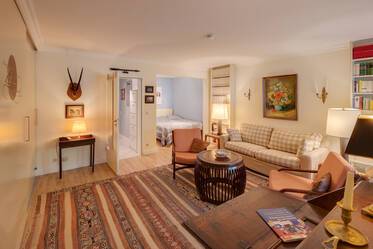 Appartement très beau et meublé à Arabellapark
