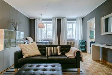 Bel appartement moderne de 2 pièces, à 2 minutes du métro
